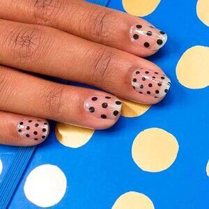 Polka Dot Com Color Street Nail Polish Strips